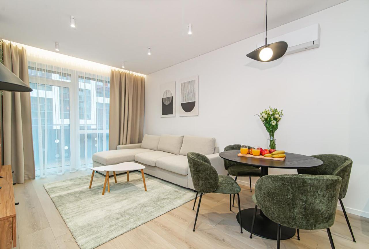 #stayhere - New & Stylish Minimalistic 1bdr Center Wilna