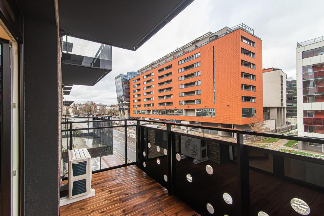 #stayhere - New & Stylish Minimalistic 1bdr Center Apartment